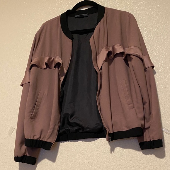 Women's Ruffled Mauve Jacket Size L - Picture 3 of 7